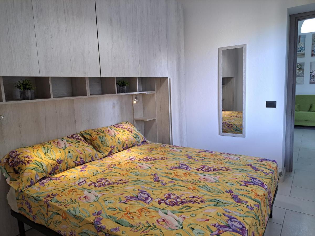 Villa I Sogni Di Alice à Pula Extérieur photo